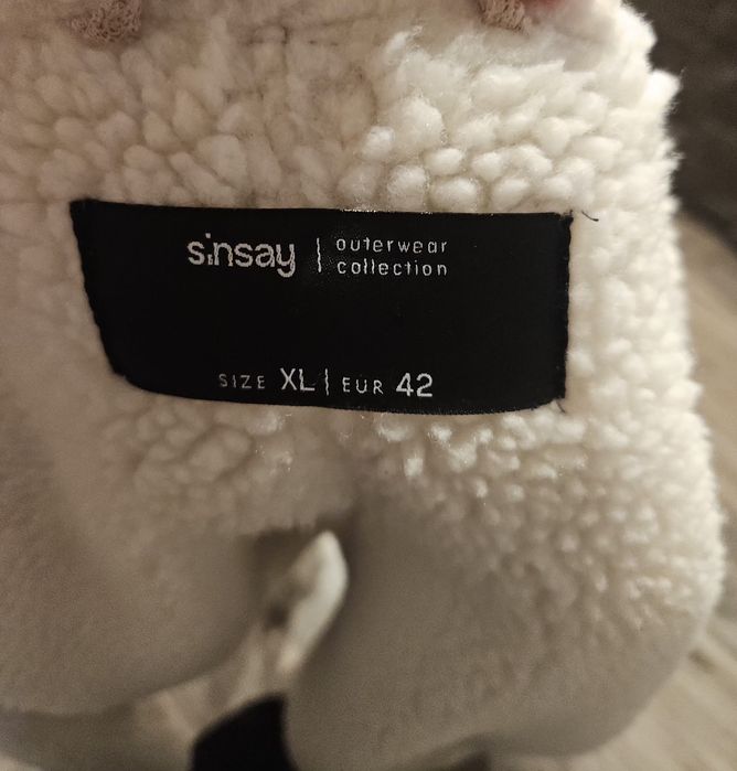 Sprzedam kurtkę kożuszek Sinsay