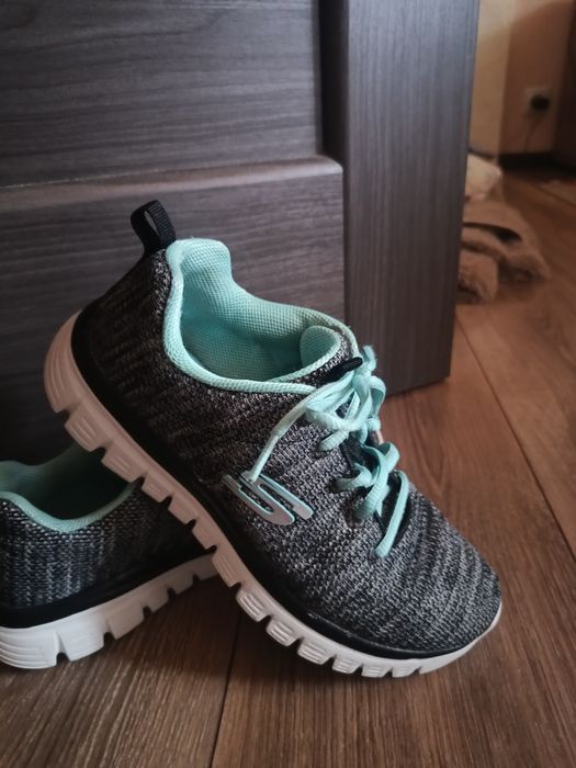 Кросівки   Skech ers