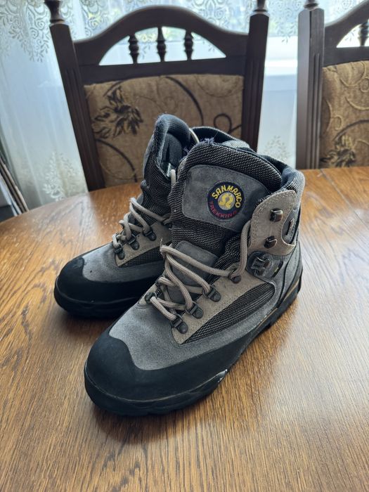 Якісне трекінгове термо взуття на Gore-TEX(дійсно якісне взуття)