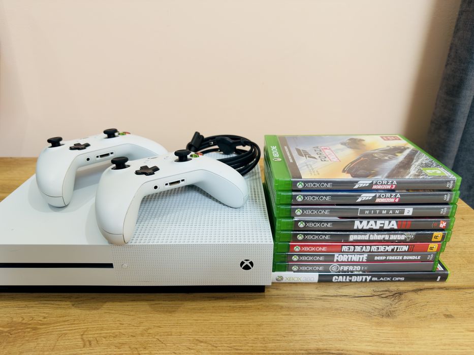 Продаю XBox one S 512gb