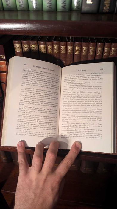 Obras escolhidas de Camilo Castelo Branco (24 Volumes)