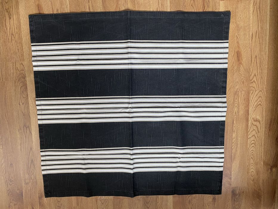 Bieżnik firmy Dekoria