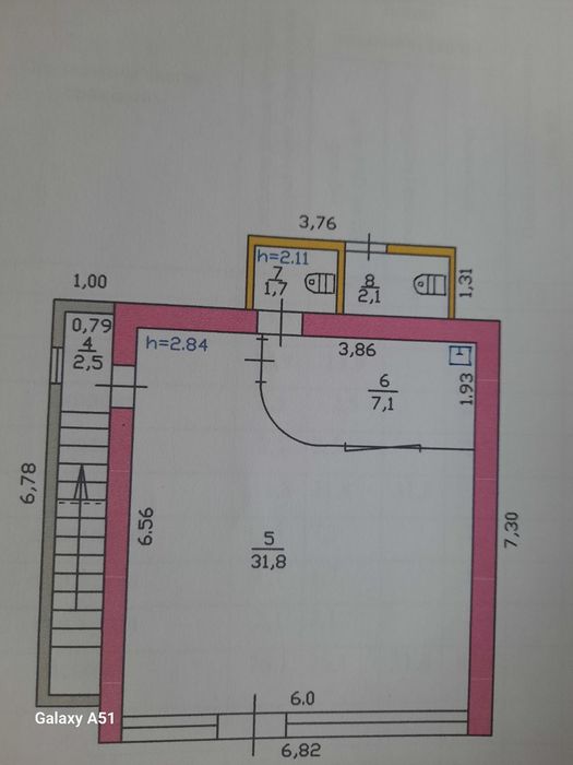 Здається фасадне приміщення по вулиці Київській 1 поверх