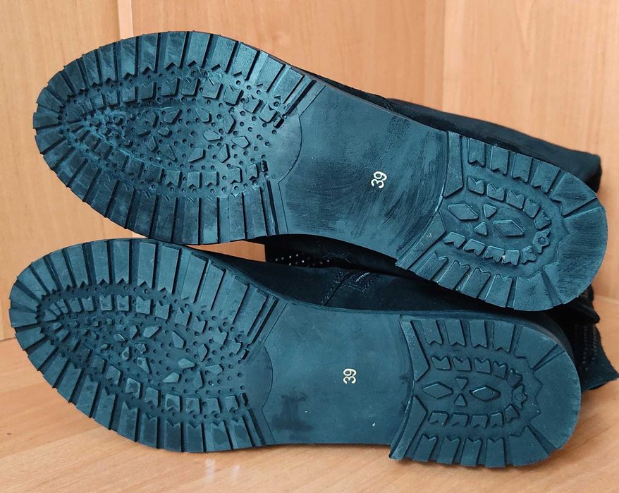 Высокие ботфорты замша