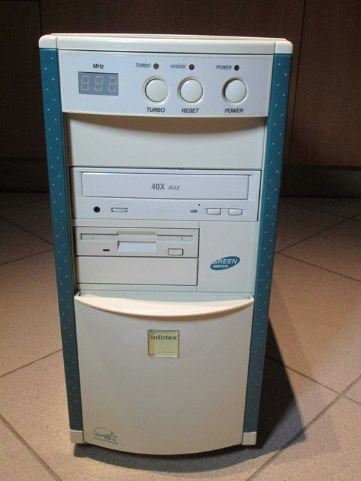 Stary komputer AT Retro Gaming AMD K6-2 400, 128mb, W98 SE,Philips17''