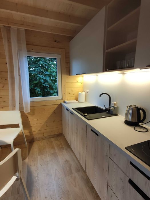 TORFU – kameralne domki w Sianożętach | Natura •Spokój •Morze •Alpaki