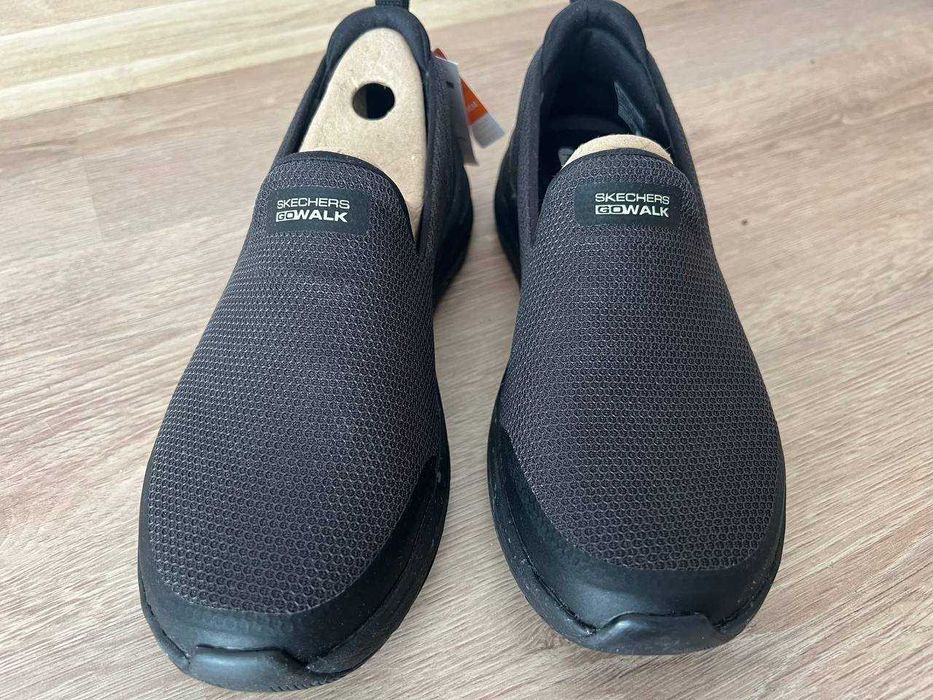 Новi Кросівки сліпони skechers, 38 розмір. Оригінал