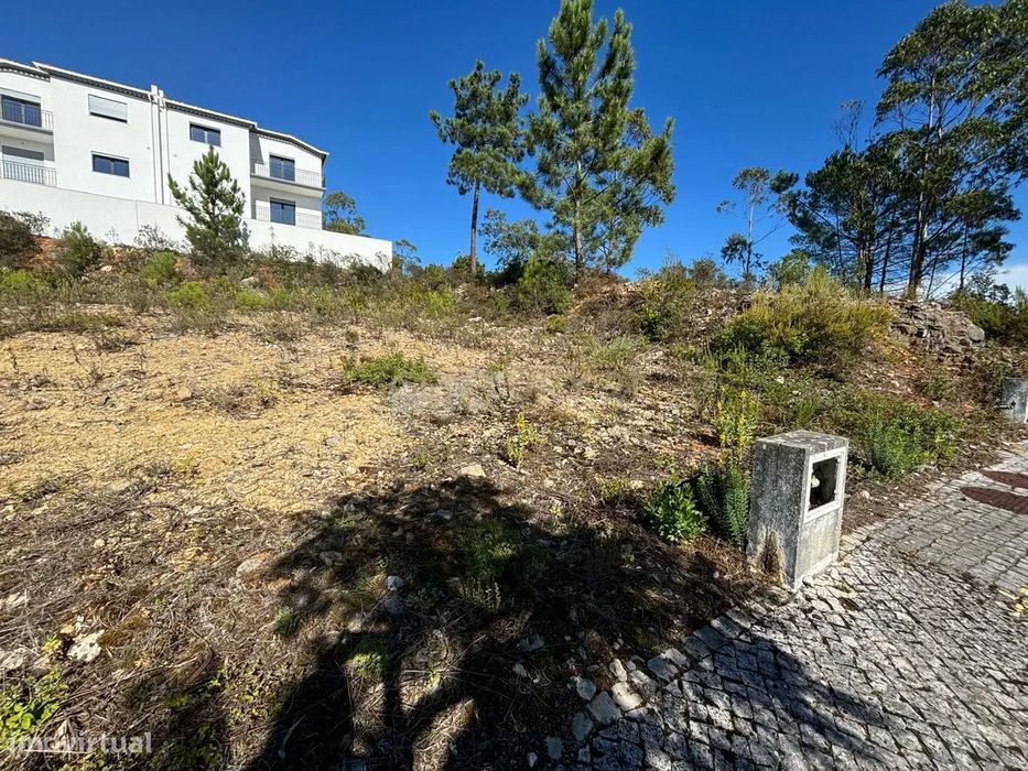 Lote de terreno  para  construção de Moradia Geminada
