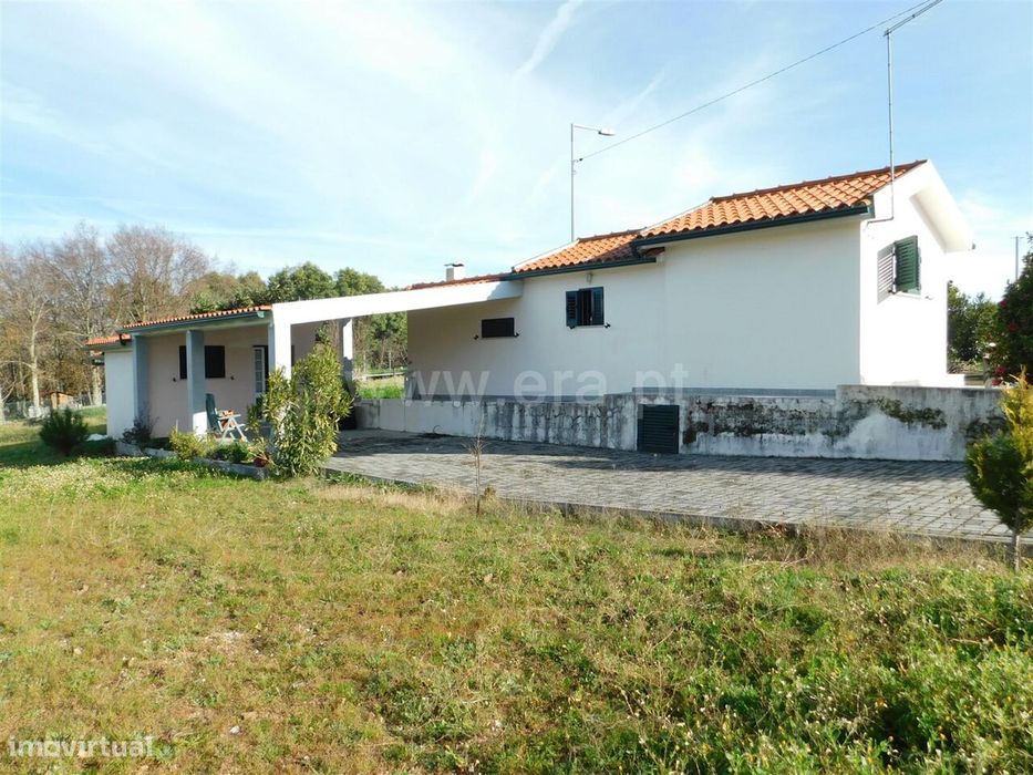 Quintinha T1 / Seia, Santa Comba