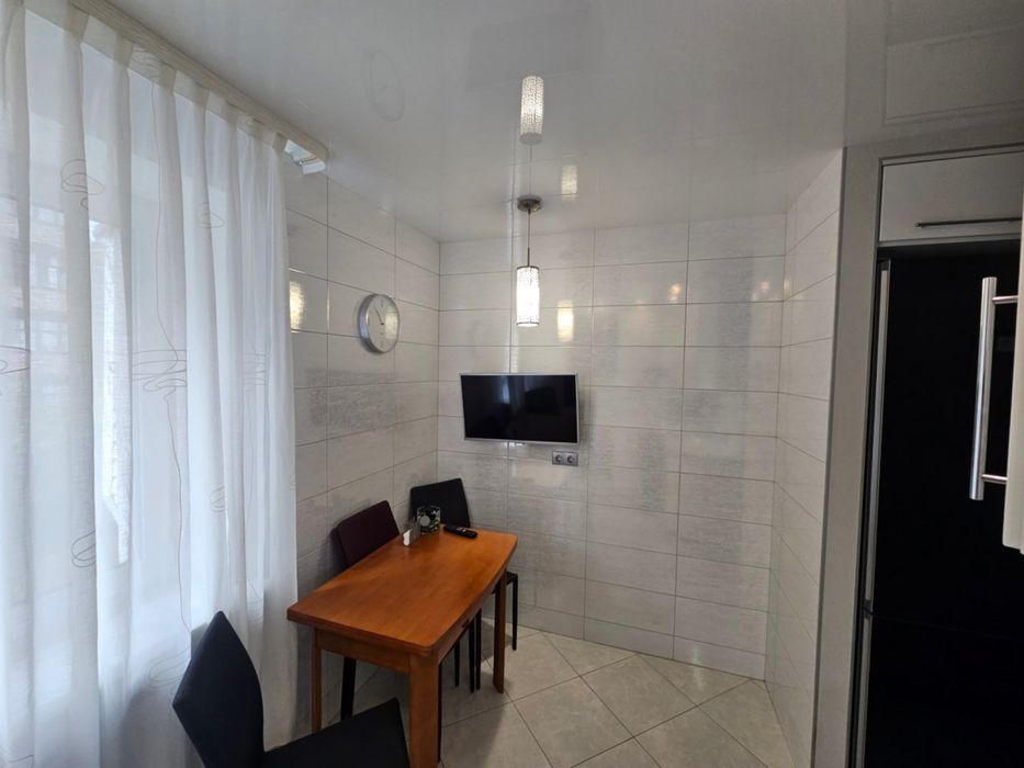 Продам велику 1к квартиру на Гоголя 10А