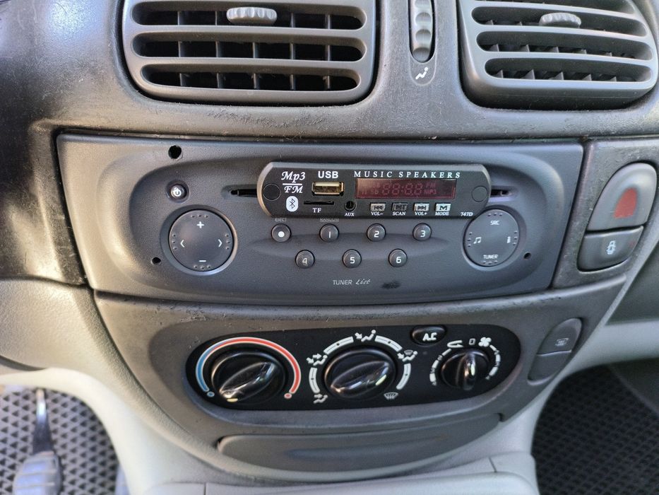 Bluetooth USB SD AUX в Магнітолу Renault відключення запросу коду