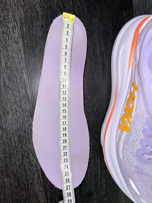 Кросівки бігові Hoka Bondi 9, оригінал, р-р 41,5, устілка 26,5-27 см