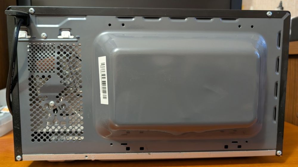 Мікрохвильова піч Sharp R200BKW