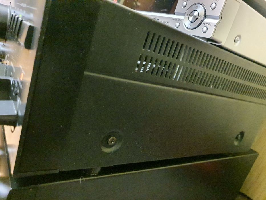 ONKYO  INTEGRA. A-8017.в отличном состоянии.2×165 .4ом..2×85.8ом.