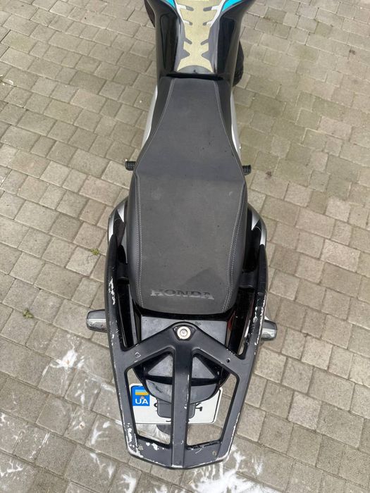 Honda cb125e 2012 року