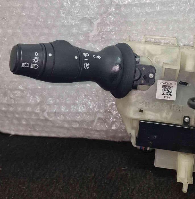 Conjunto / Manetes de Luzes e Limpa Vidros 255670017R - RENAULT MEGANE III Coupé