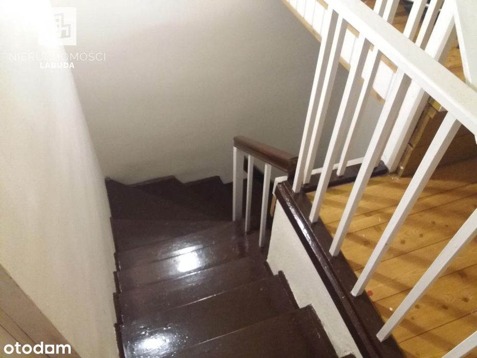 Dom wolnostojący na spokojnym osiedlu