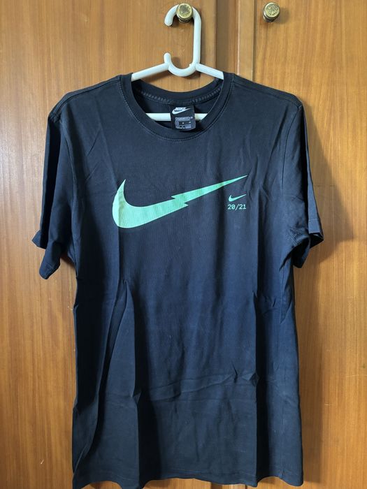T-Shirt Marca Nike