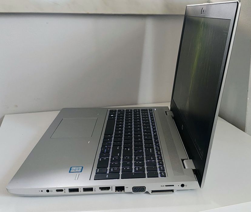 Szybki Laptop biznesowy HP 650 i5 SSD 8GB RAM