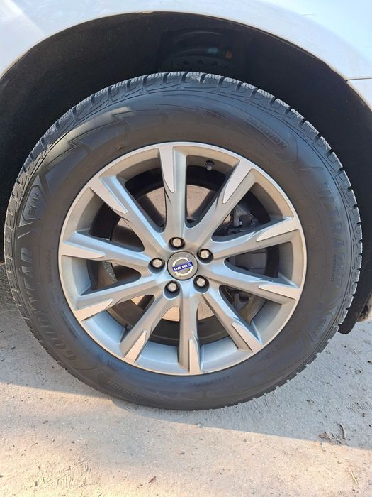 Samochod osobowy Volvo xc60