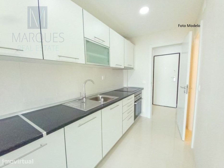 Apartamento T1 Remodelado na Baixa da Banheira — Baixa Da Banheira E Vale Da Amoreira, Setúbal