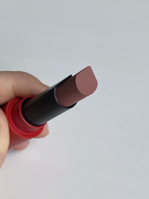 Pomadka Make Up For Ever Rouge Artist Lipstick 606 Wherever Walnut