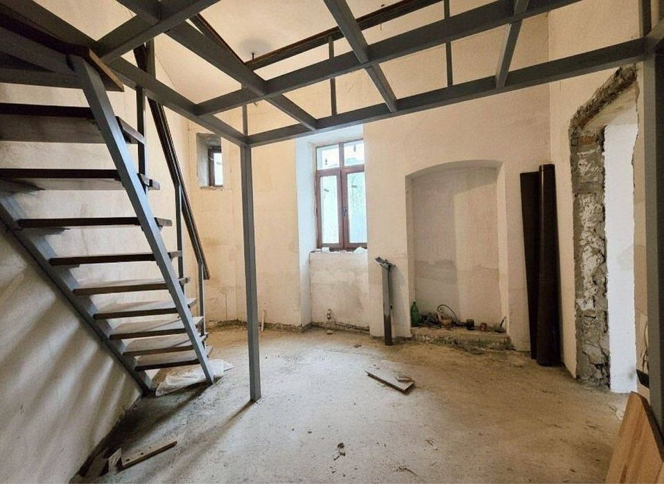 1кімн. старий фонд в центрі. Цікава інвестиція