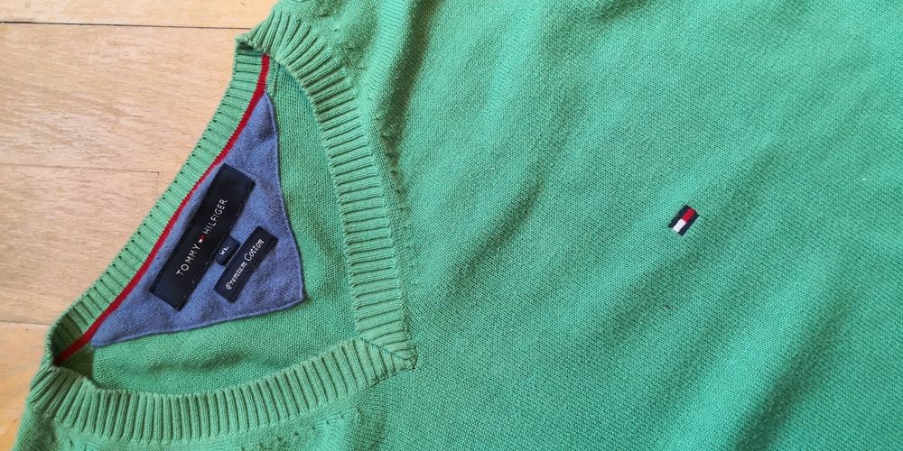 Sweter Tommy Hilfiger, rozmiar XL, założony kilka razy, 100% bawełna