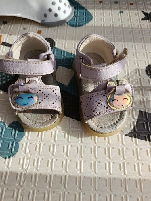 Sandałki dziecięce rozm 19 clibee