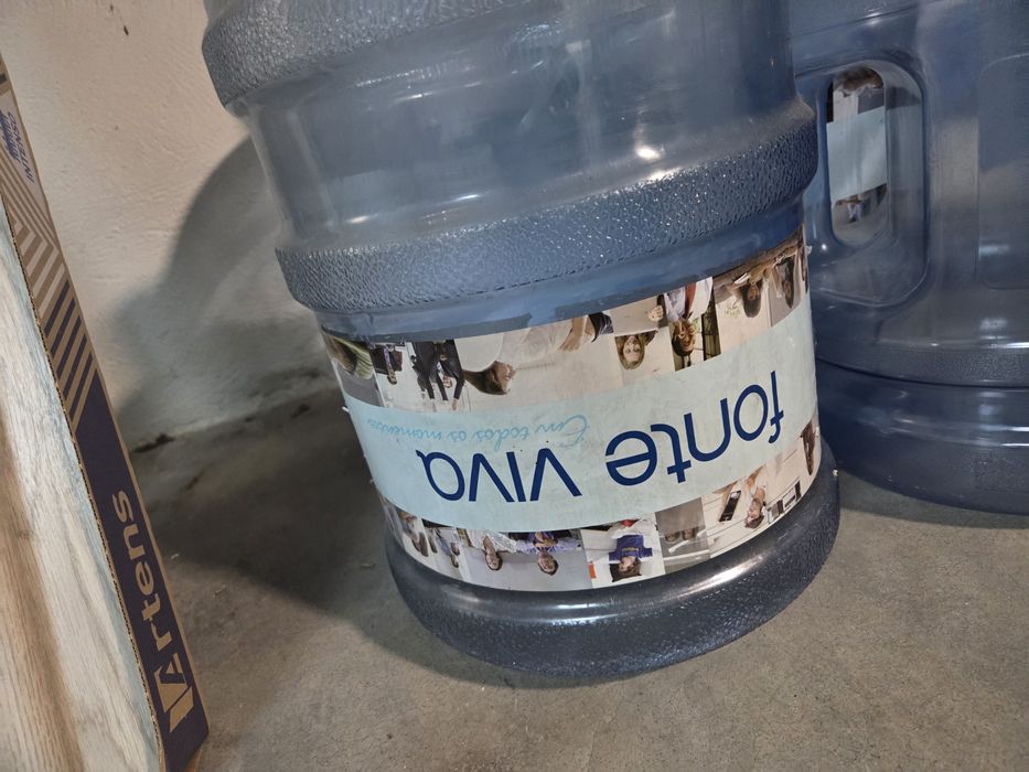 6 Garrafões Bidões agua 18,9lt