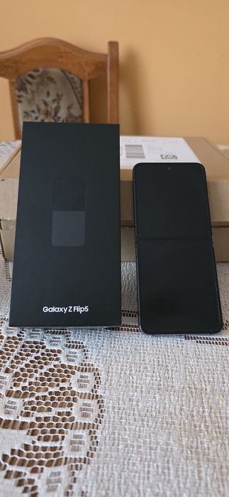 Galaxy Z Flip5 5G