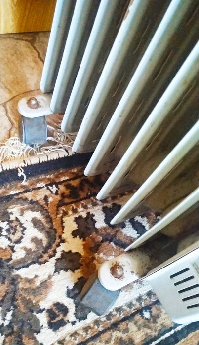 Продам масляный радиатор "SATURN ST-1252" в отличном состоянии 2000W.