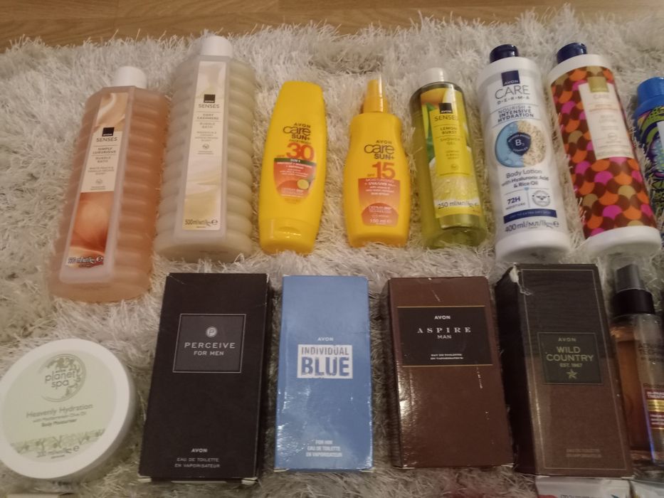 Avon Mega zestaw kosmetyków 57 sztuk. Nowe!!!