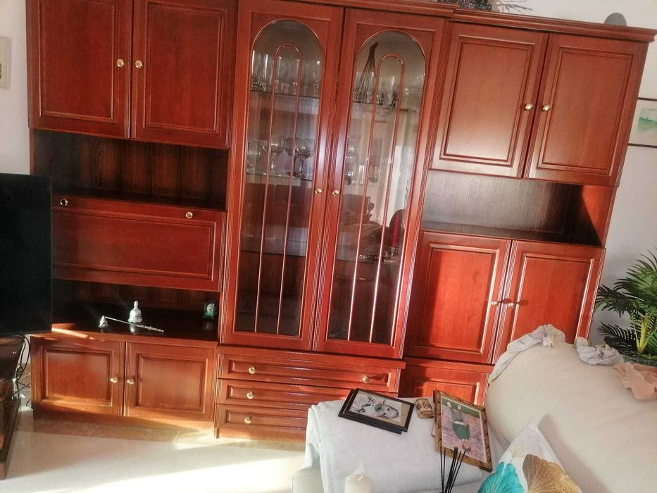 Móvel de Sala Completo em Madeira Maciça – Como Novo