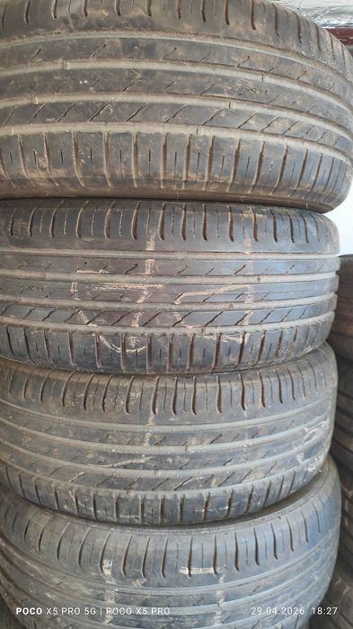 Шини літні 215 60 16