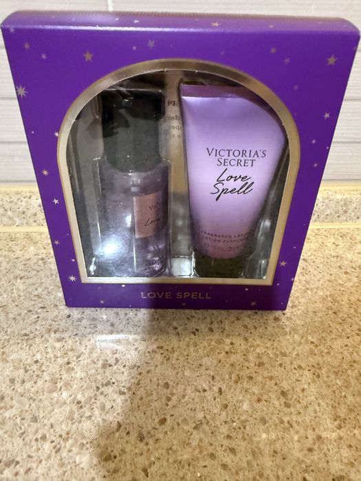 Крем та міст,скраб Victoria’s Secret