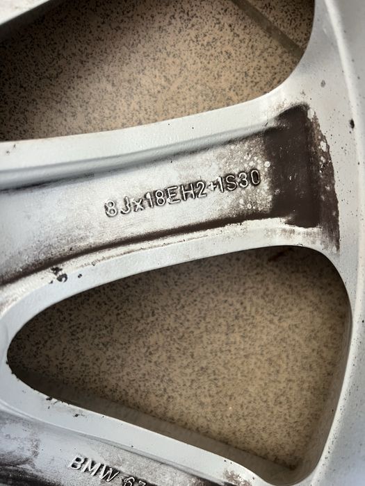 Felgi BMW F11/F10 z oponami Michellin Primacy 3 245/45/18