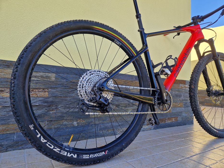 Bicicleta Cannondale carbon HT Tamanho L