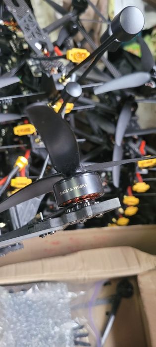 fpv дрон батон  8 дюймовий без камери