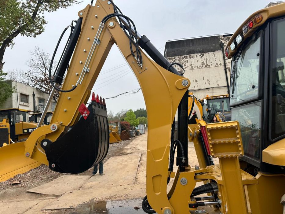 Caterpillar 444F2 (2026)