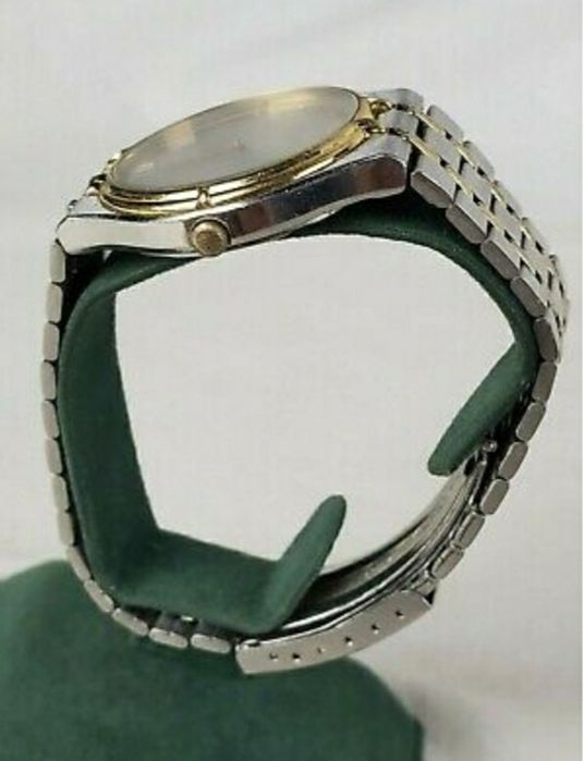 Relógio Seiko Quartz SQ 5Y22-7A09