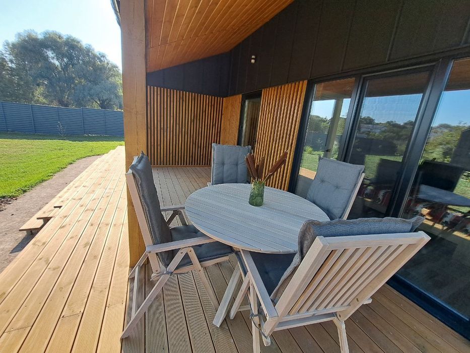 Дуже затишний будинок біля струмка для відпочинку на літо або вихідні