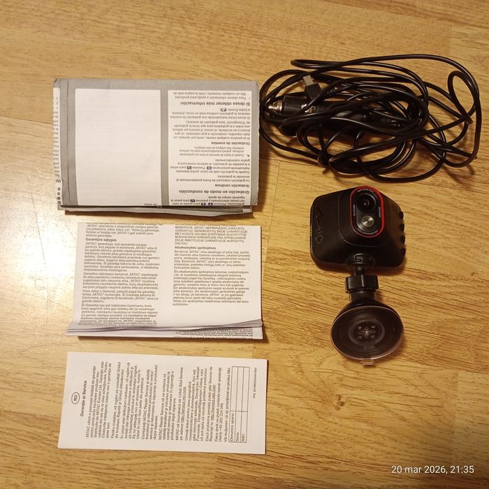 Mio MiVue C312 64GB  kamera, wideorejestrator samochodowy zestaw.