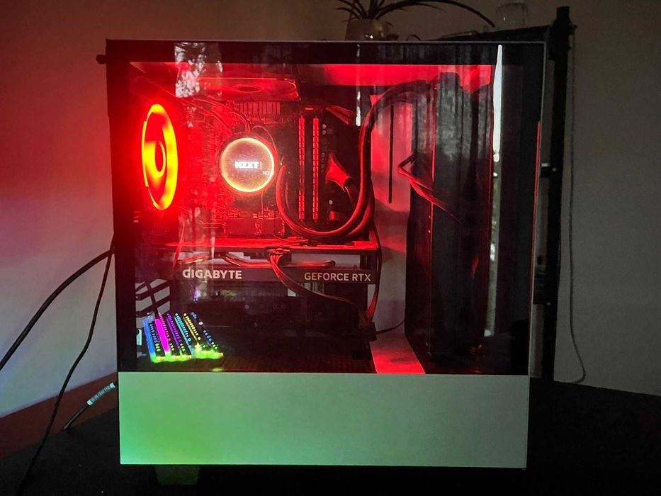 Potężny PC do Gier! Ryzen 7 5800X3D | RTX 4060 | 16GB RAM | 1TB SSD | NZXT
