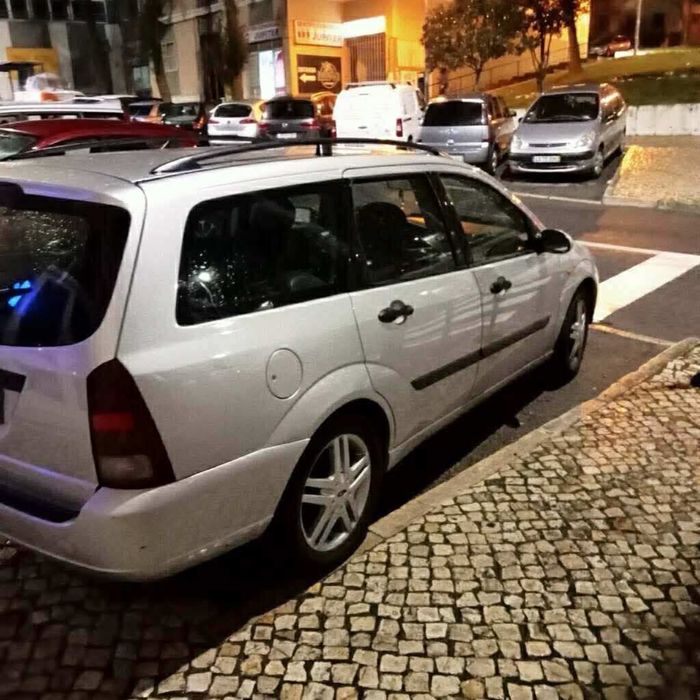 Vende rapido forde focus ano 2000
