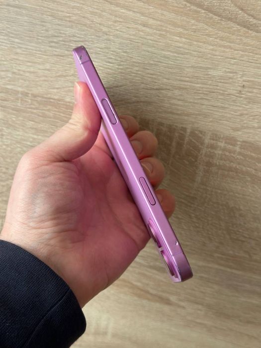 Продам IPhone 16 PLUS 128 Neverlock