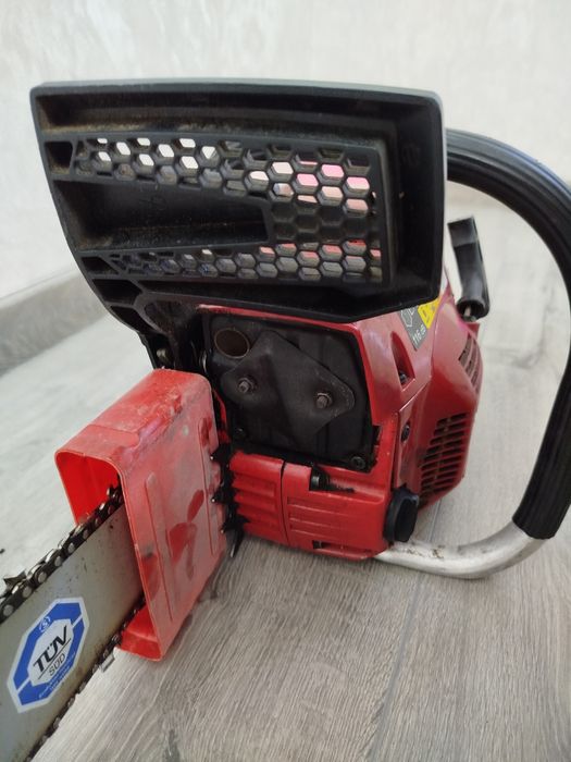 Продам бензопилу Goodluck GLS 5200E