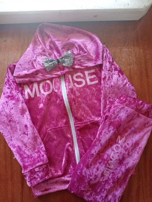 Костюм на девочку 4-6 лет