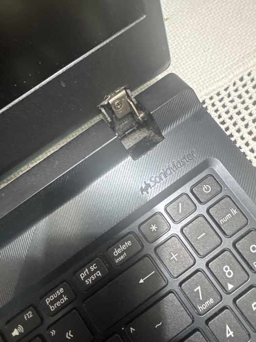 Vivo book 15 asus laptop x560