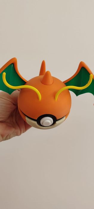 Dragonite pokeball pokemon 3d